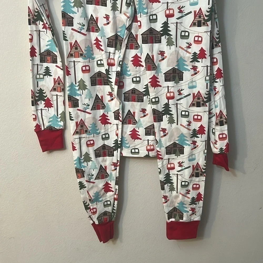 Gymboree pj size 12 holidays/christmas